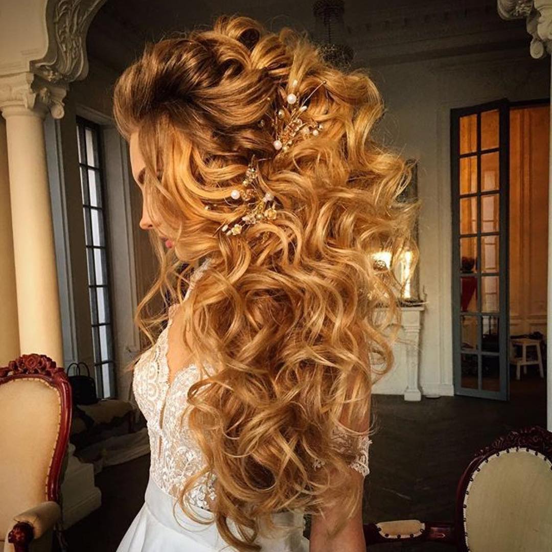 Wedding hairstyles for long hair: Half Up, Half Down | LadyLife