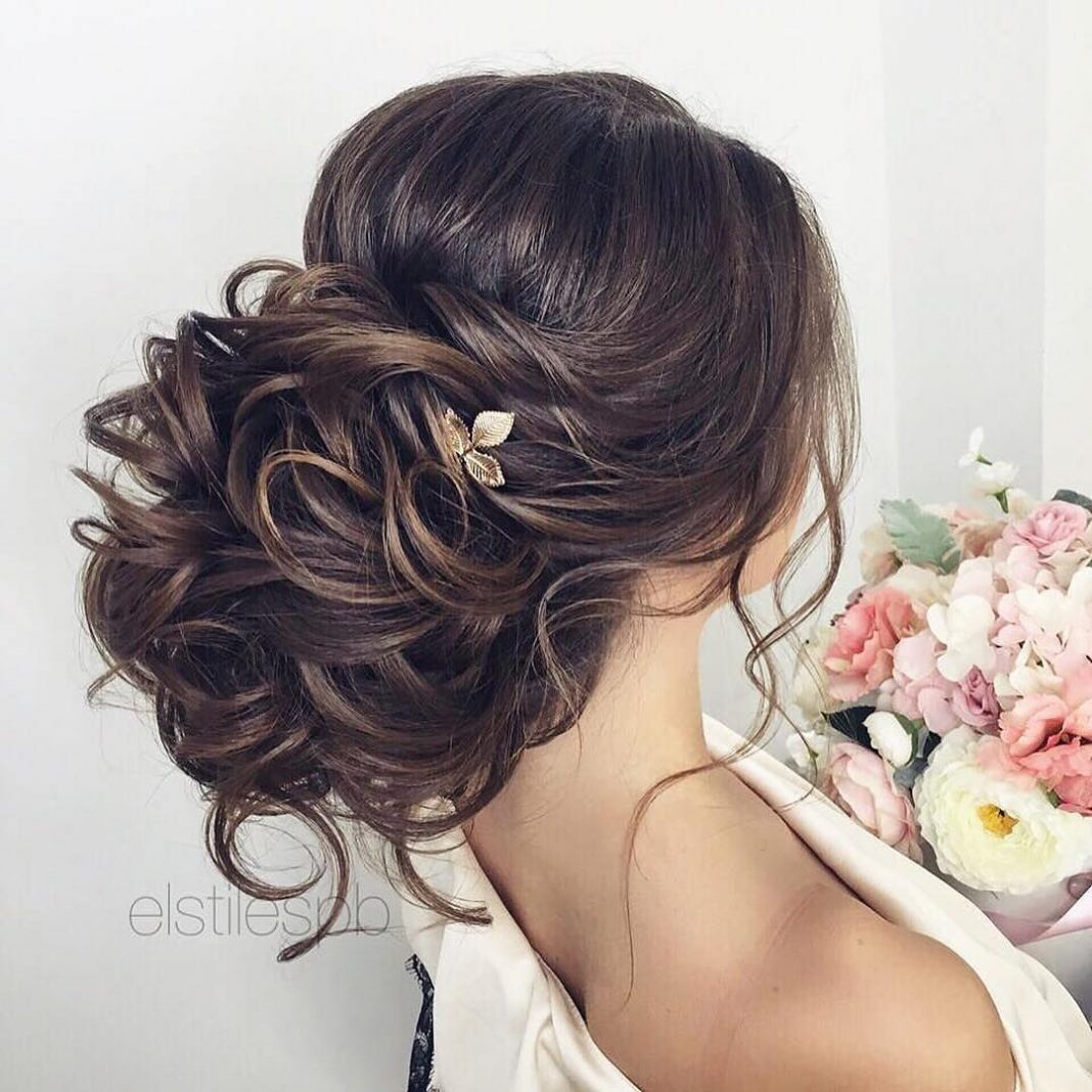 Wedding hairstyles for long hair: Half Up, Half Down | LadyLife