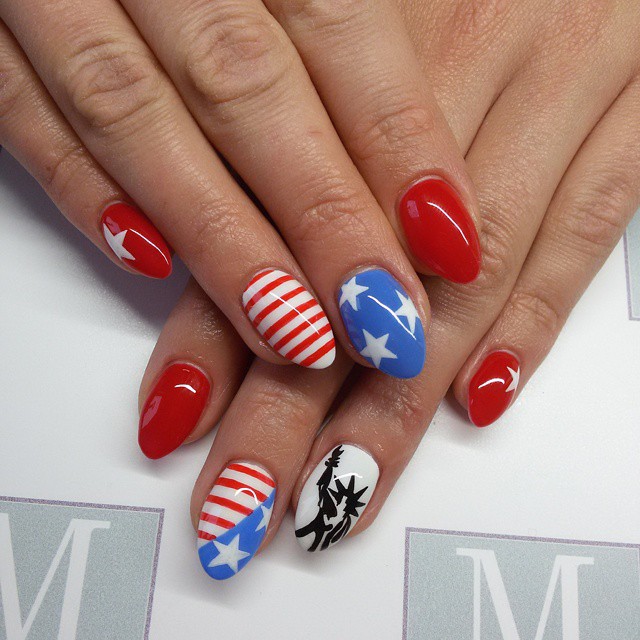 american flag Almond Nails