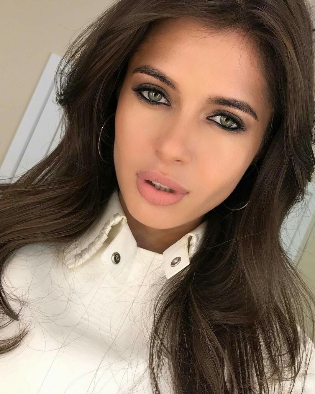 How to Make Matte Lipstick? LadyLife