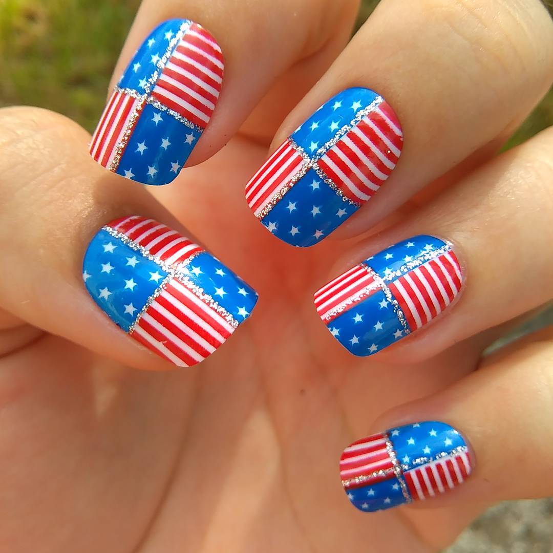 american flag Nails with Stripes