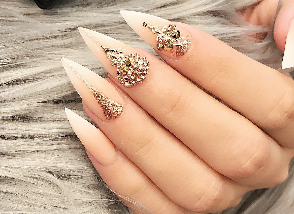 mountain peak acrylic nails