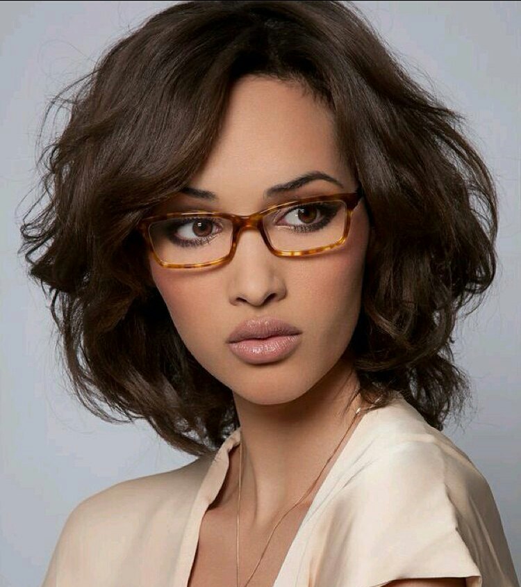 makeup-with-glasses