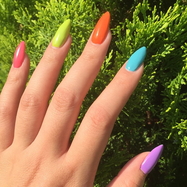 Multi Coloured Nails: New Trend and Best Designs - LadyLife