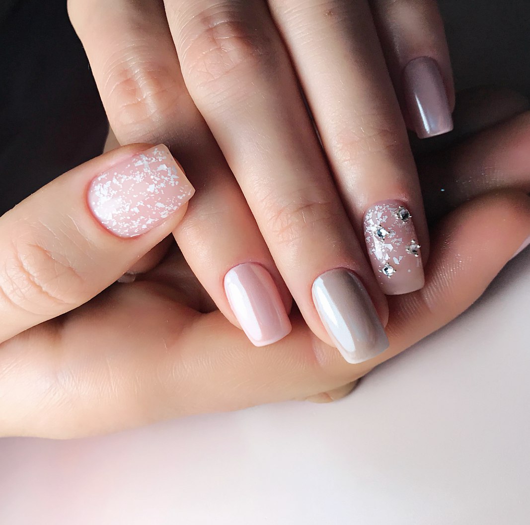 squoval shaped nails