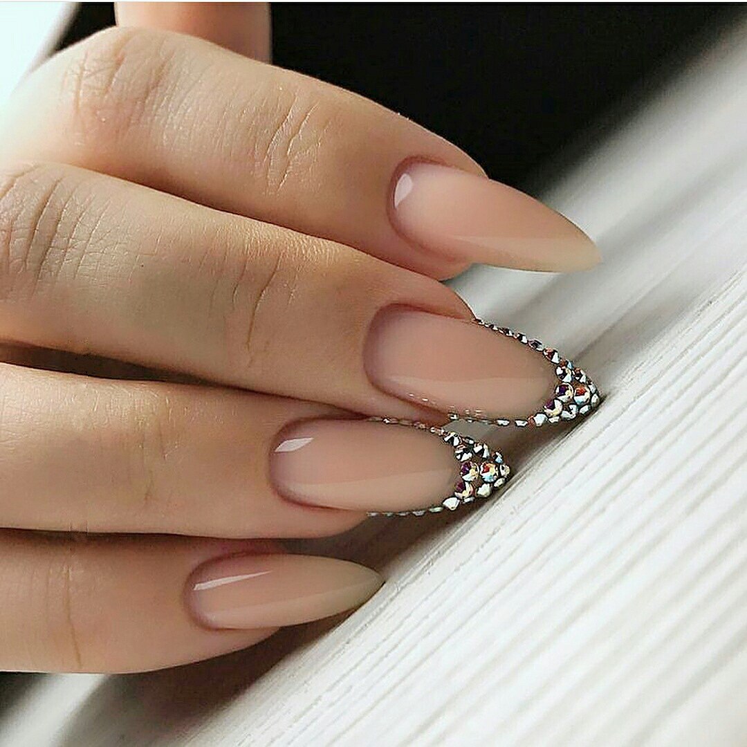 mountain peak nail shape