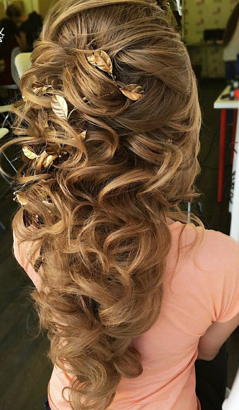 greek goddess wedding hair