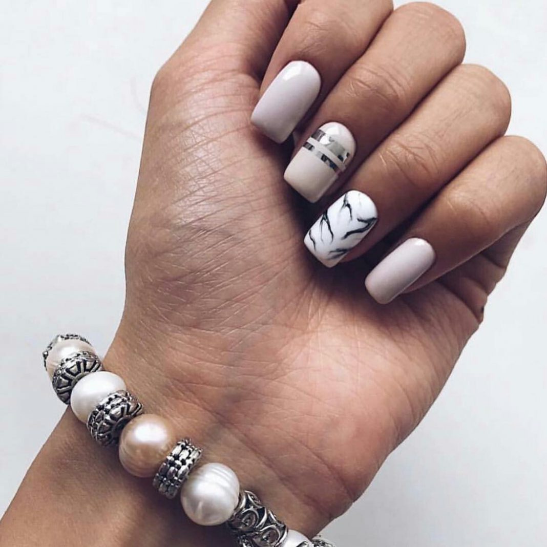 Water Nail Art: How to Do Water Marble Nail Art - LadyLife
