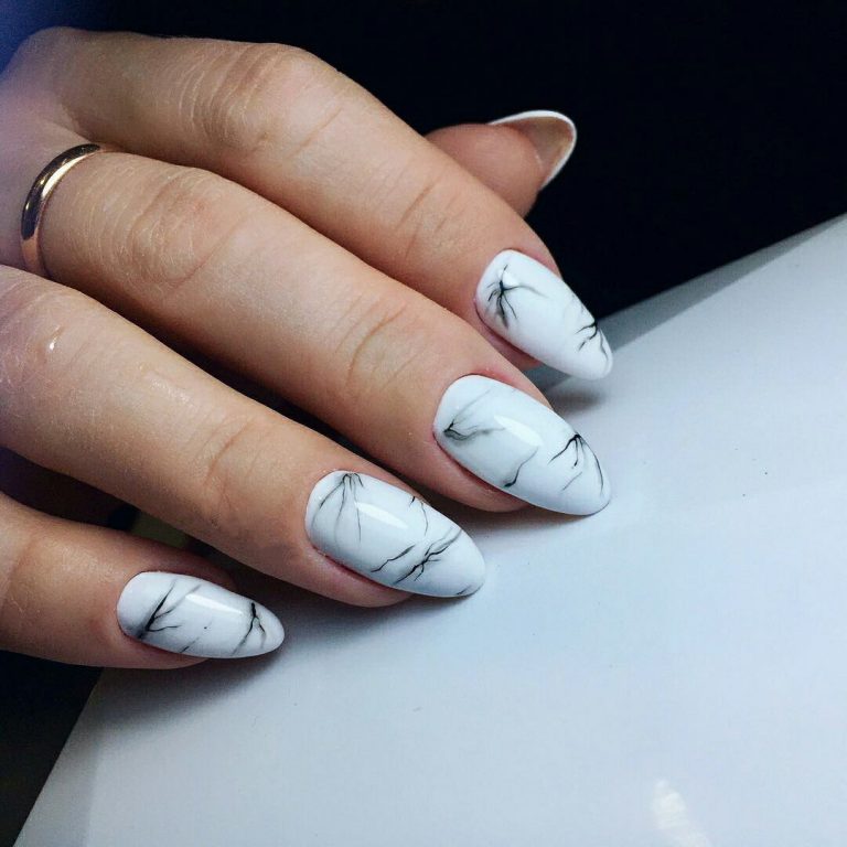 Ongle En Gel Hiver 2022 Winter Nail Designs 2022: Cute and Simple Nail Art For Winter - LadyLife