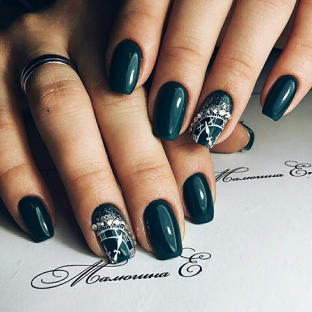 simple winter nails