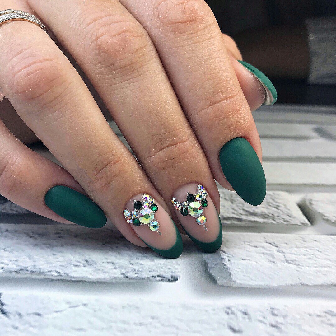 Winter Nail Designs 2020: Cute and Simple Nail Art For Winter | LadyLife