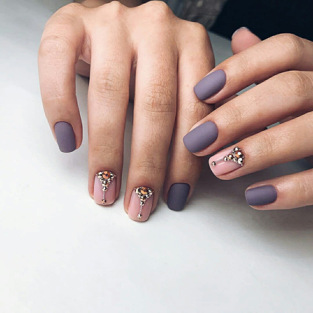 Wintertime Nail Patterns 2022: Cute and Simple Nail Artwork For Wintertime | 3 6