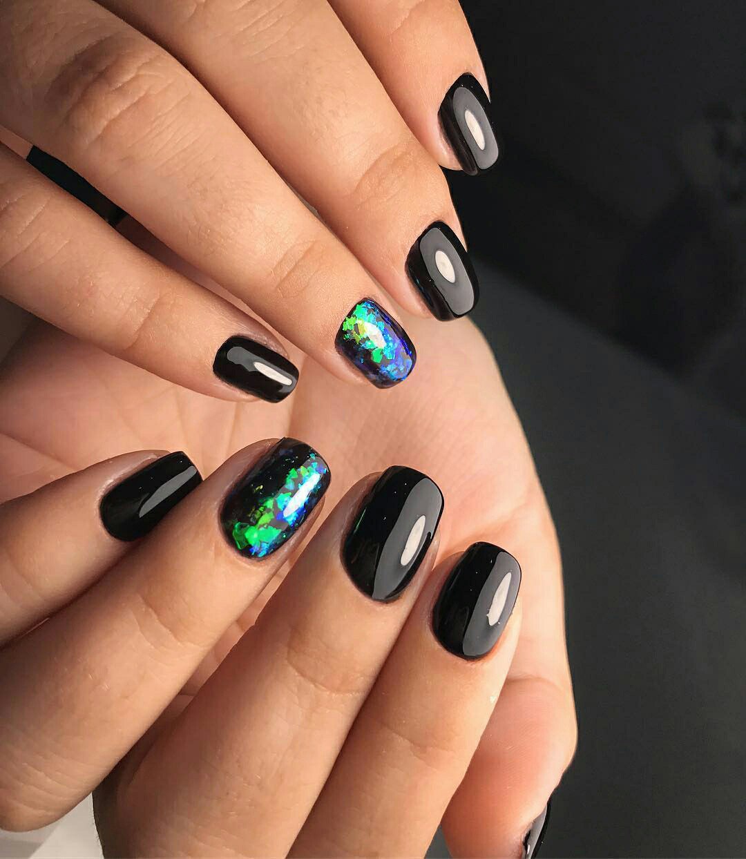 Winter Nail Designs 2020: Cute and Simple Nail Art For Winter | LadyLife