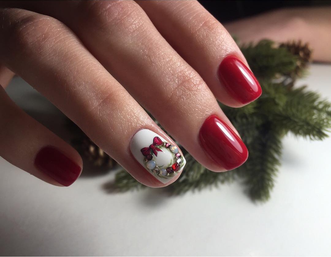 cute easy winter nail design