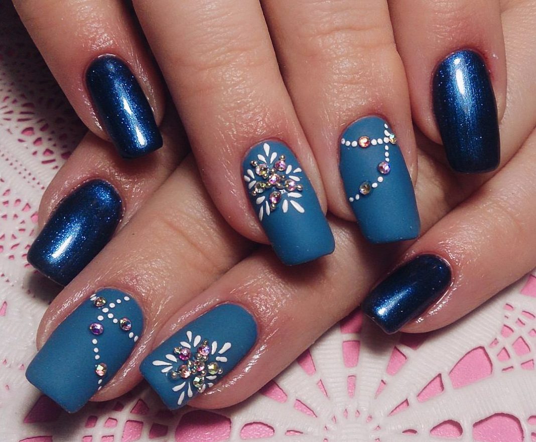 snowflake nail art design