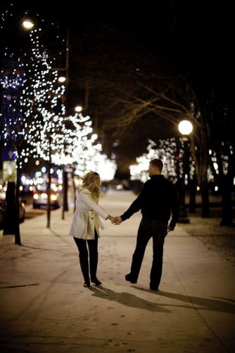 25 Romantic Winter Date Ideas to Try This Year