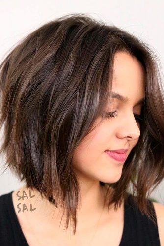 Short Layered Haircuts 2024: 22 Short Layered Hairstyles - LadyLife