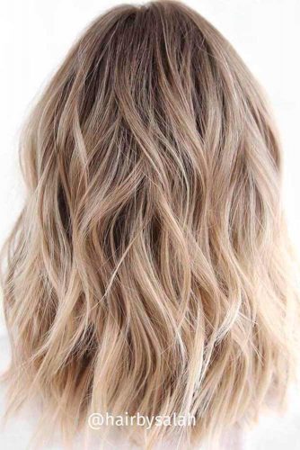 Medium Length Hairstyles: 43 Ideas of Medium Haircuts for Thick Hair -  LadyLife