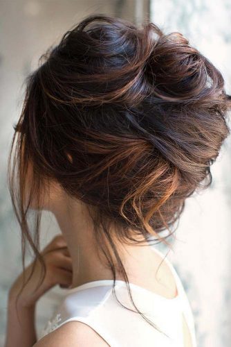 Trendiest Hairstyles for the Big Night picture1