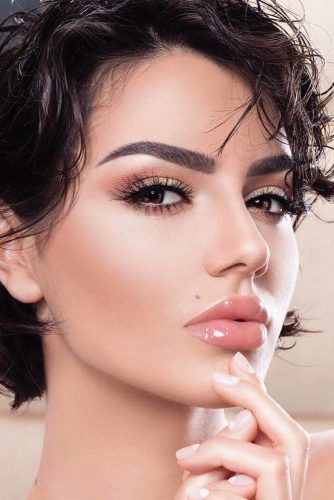 French Makeup Look: 7 Best French Makeup Ideas | LadyLife