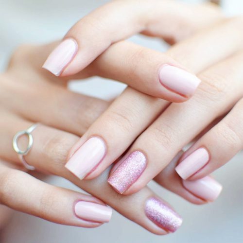 Beautiful Glitter Nude Nails Designs Picture 4