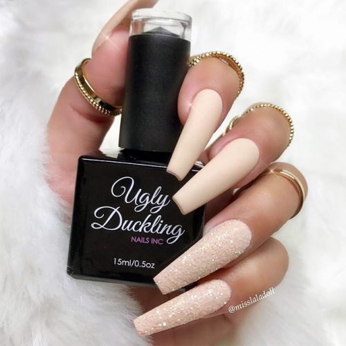 Incredible Matte Nude Nails Ideas Picture 2