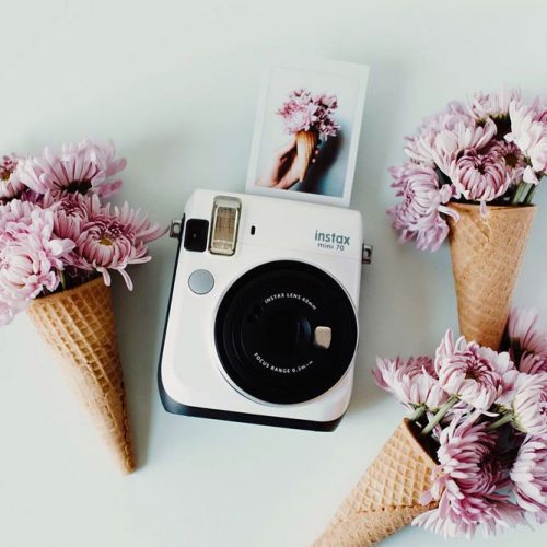 Instant Camera For Memorable Moments picture 3