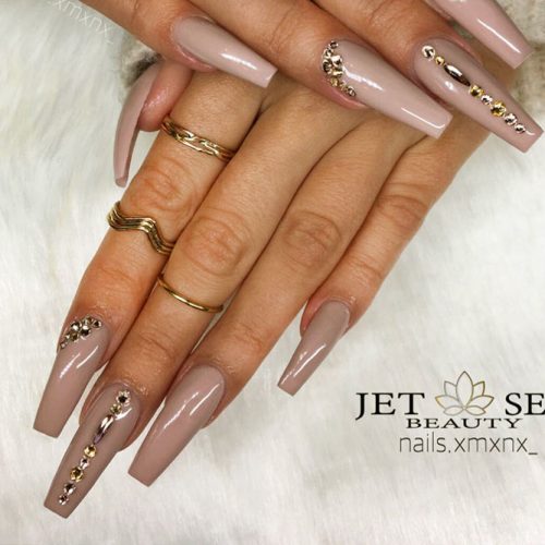 Nude Nails with Rhinestones Picture 2