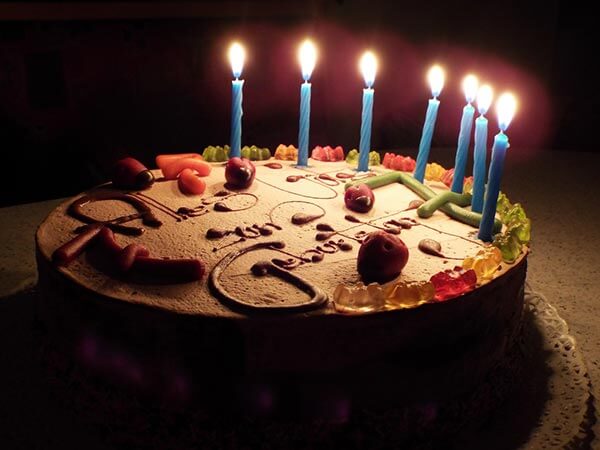 Love - Animated Happy Birthday Cake GIF Image for WhatsApp — Download on  Funimada.com