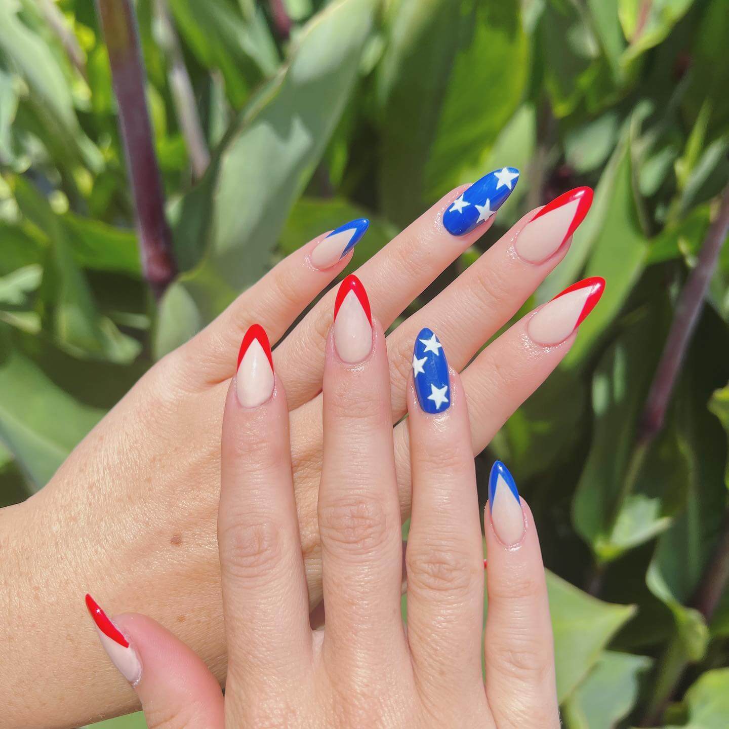 4th of july Almond Nails