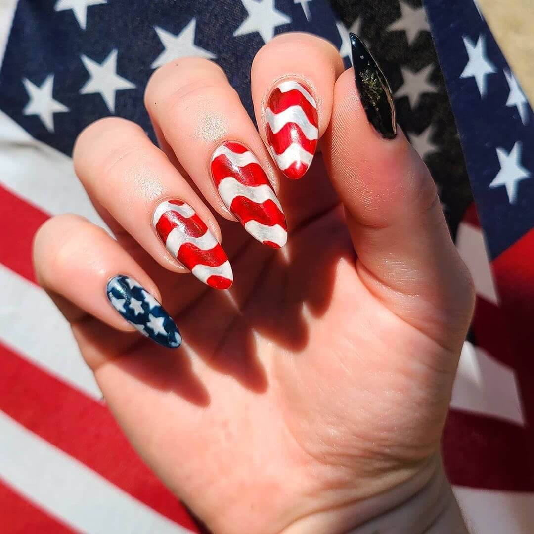 american flag Nails using Sharpie