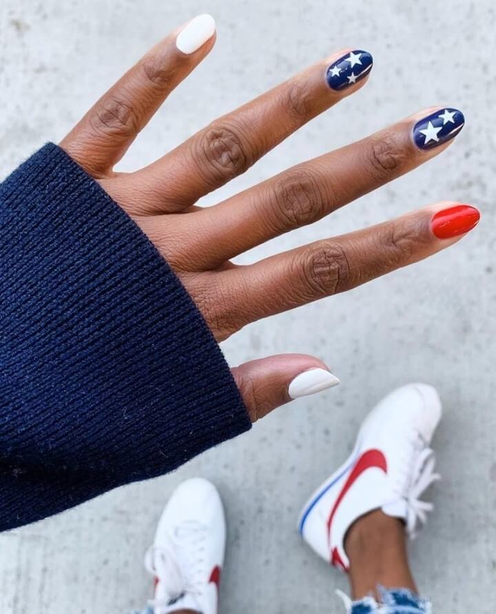 american flag Nails with Stars