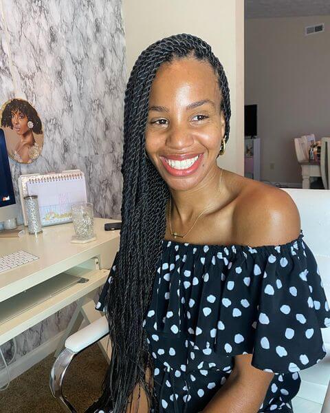 Small Senegalese Twists