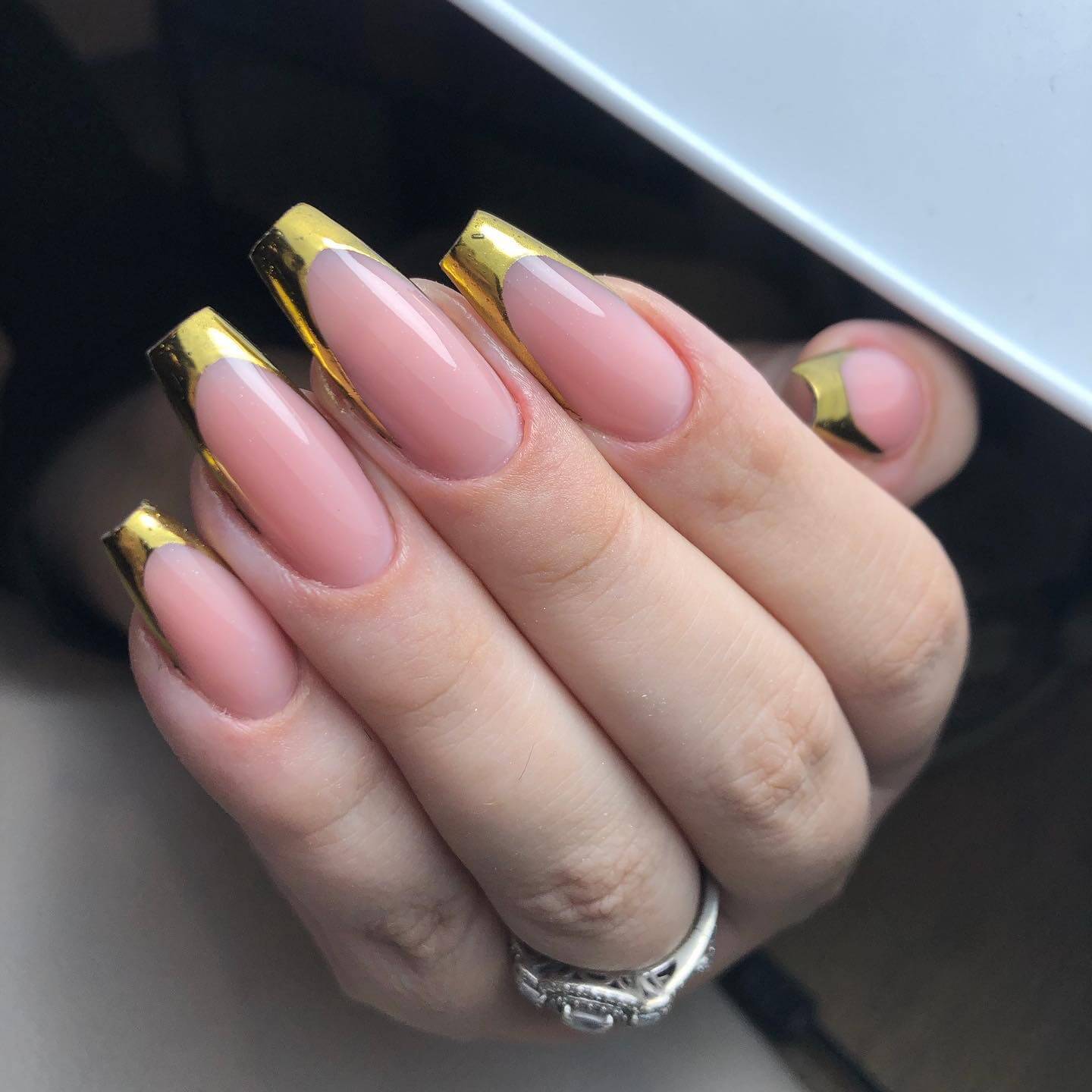 gold coffin nail designs