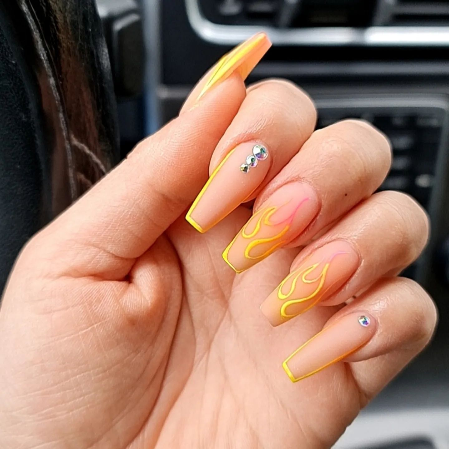 yellow coffin nails