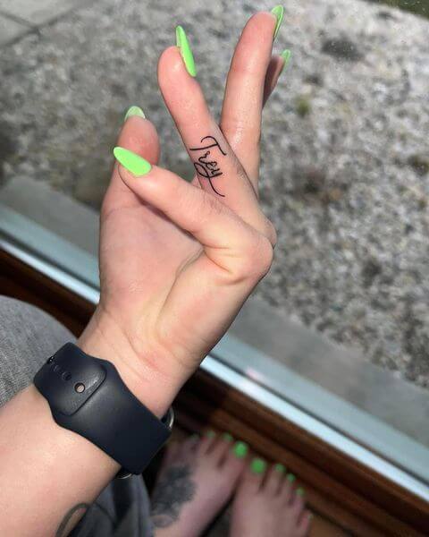 Finger Tattoos with Names